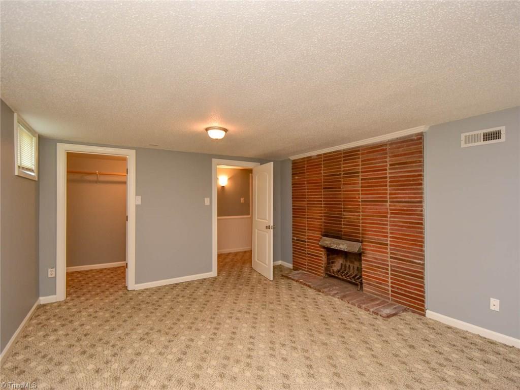 5161 Davis Road Winston-Salem, NC 27105 - Photo 5 of 30 Gallery Image 5