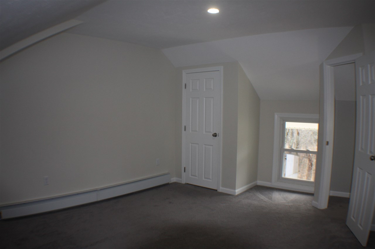 1558 Turnpike Road New Ipswich, NH 03071 - Photo 7 of 8