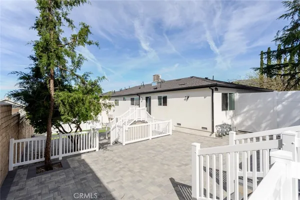 $3,500 | 10423 Pinyon Avenue, Tujunga, CA 91042