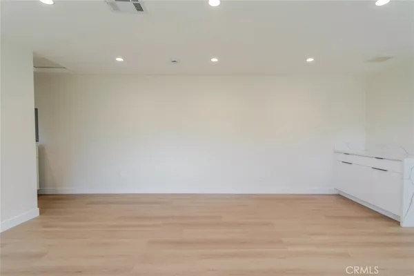 $3,500 | 10423 Pinyon Avenue, Tujunga, CA 91042