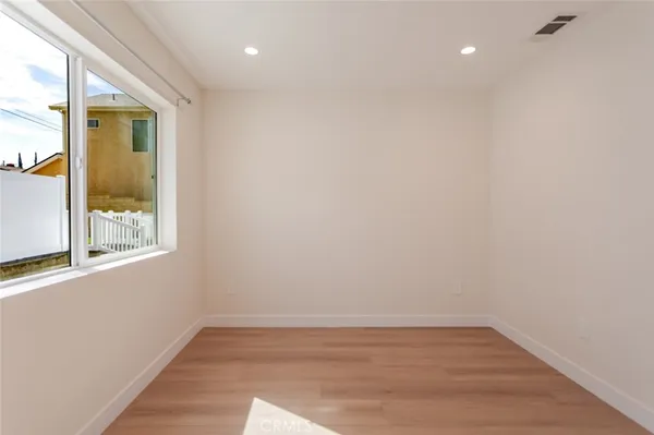 $3,500 | 10423 Pinyon Avenue, Tujunga, CA 91042