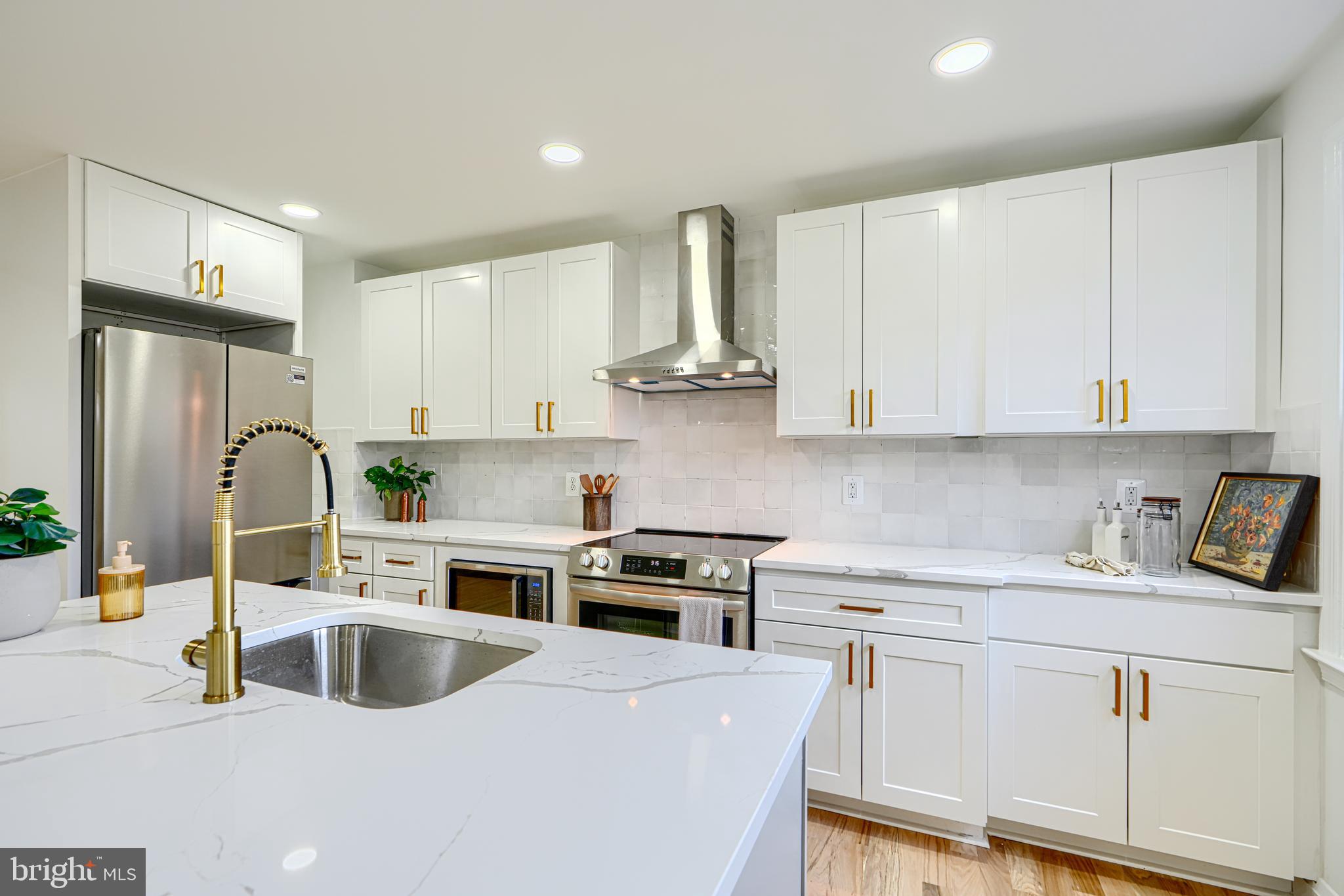 1028 Winsford Road Towson, MD 21204 - Photo 12 of 59 Kitchen