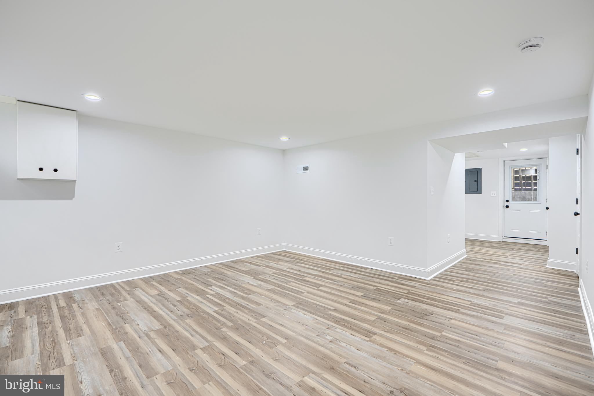 1028 Winsford Road Towson, MD 21204 - Photo 40 of 59 Large living space