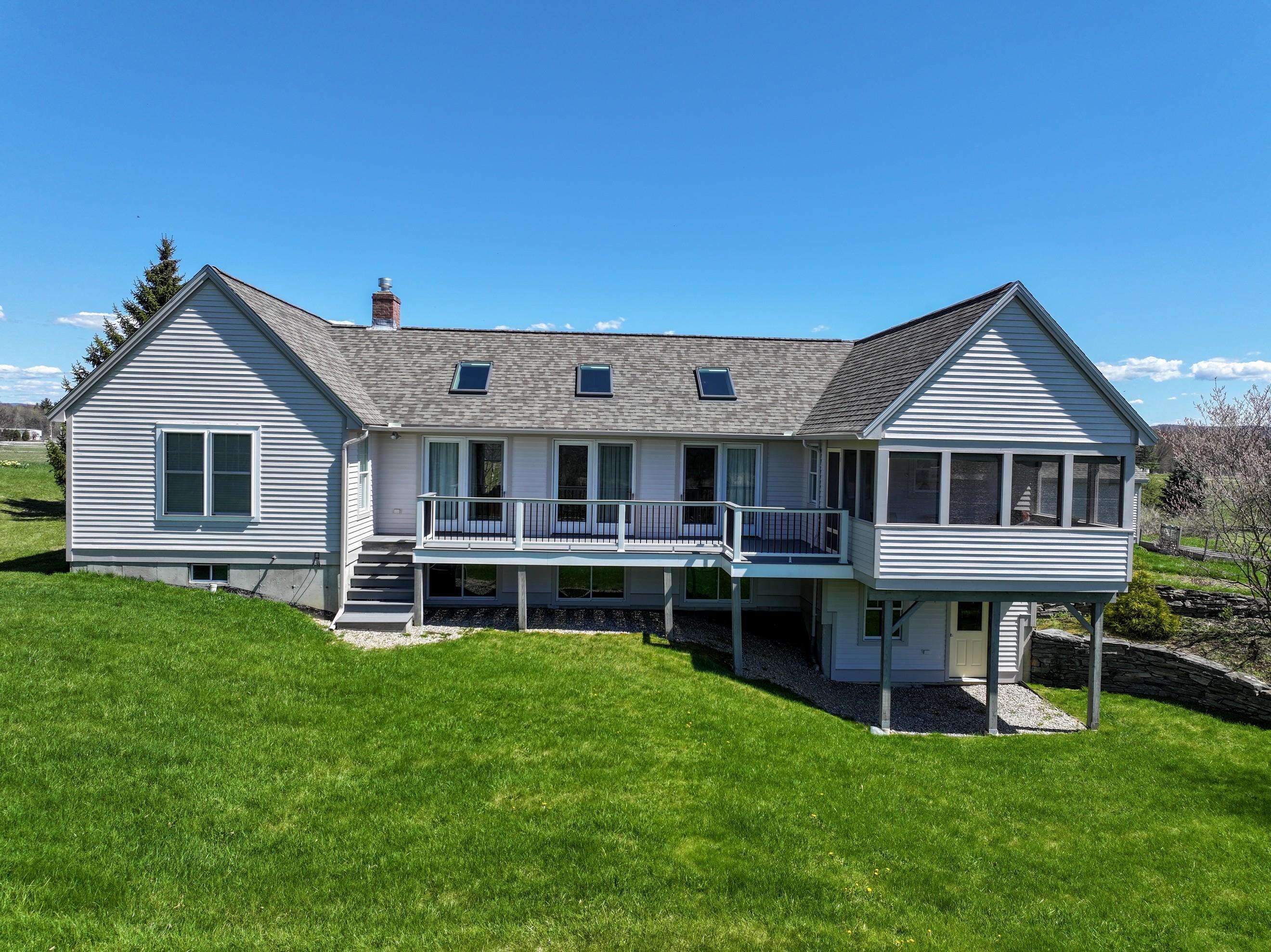 236 Gilson Lane Ferrisburgh, VT 05473 - Photo 6 of 31