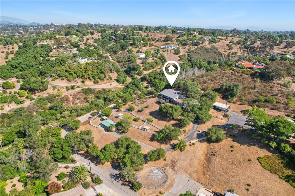 973 Quail Creek Road Fallbrook, CA 92028 - Photo 3 of 42