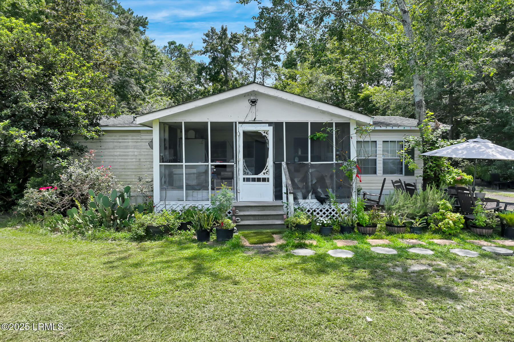 52 Sweet William Road Ridgeland, SC 29936 - Photo 3 of 15 Front