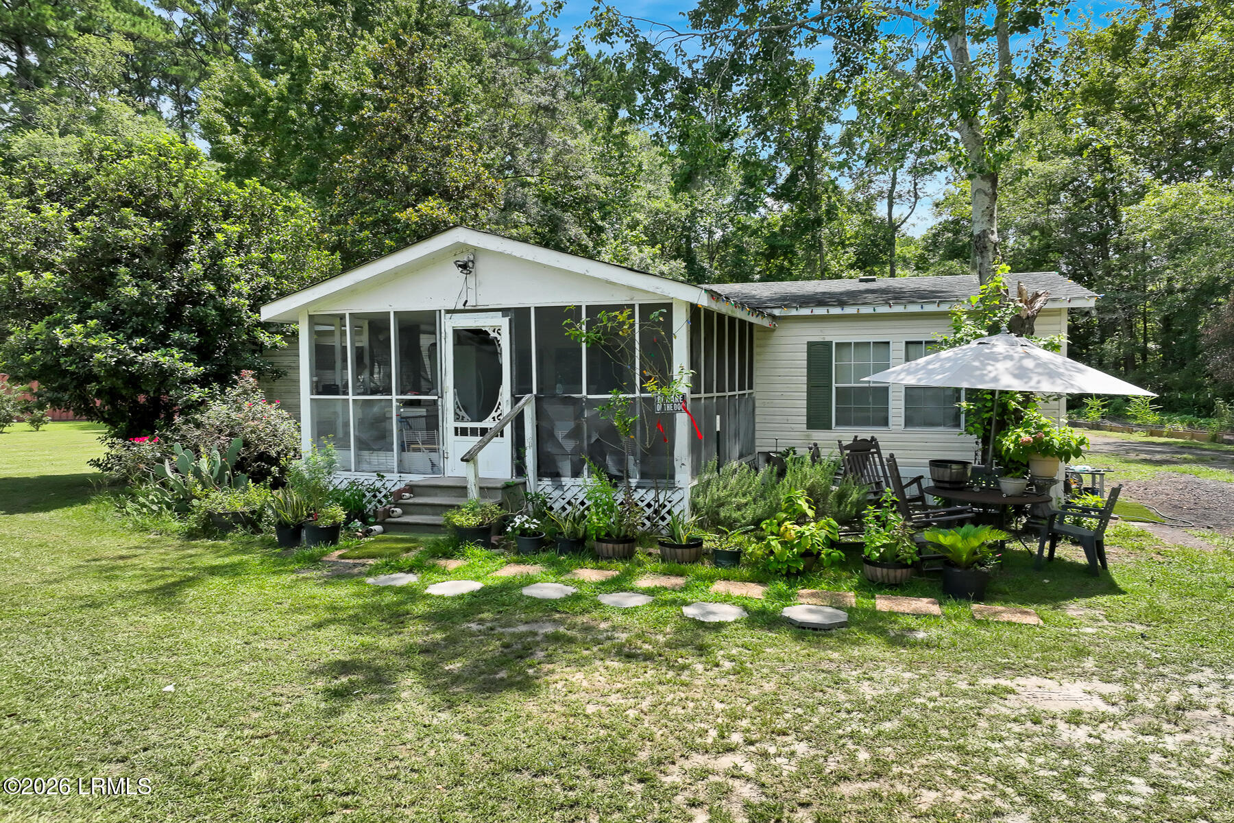 52 Sweet William Road Ridgeland, SC 29936 - Photo 4 of 15 52 Sweet William Rd-17