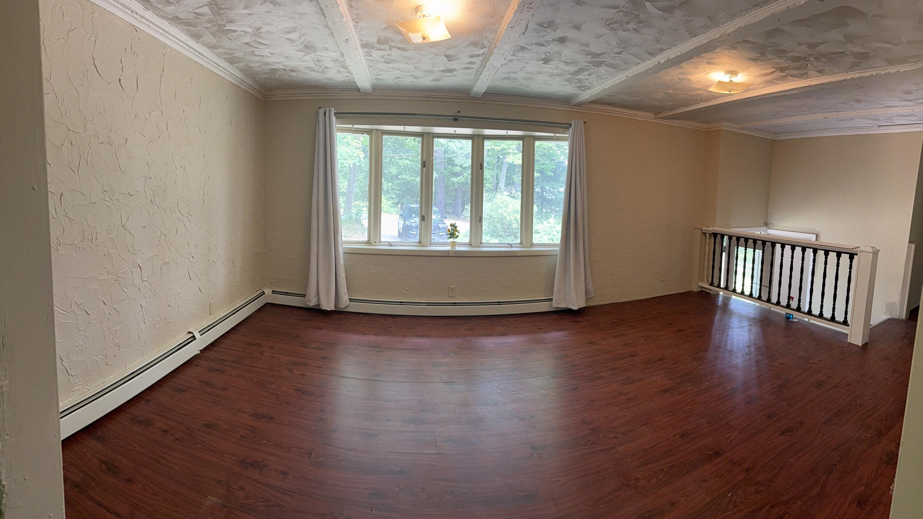 156 Alpine Street Paris, ME 04281 - Photo 18 of 32 Large Living rm