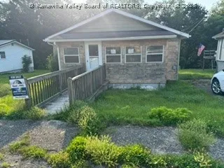 $69,900 | 329 Chestnut Street, Beckley, WV 25801