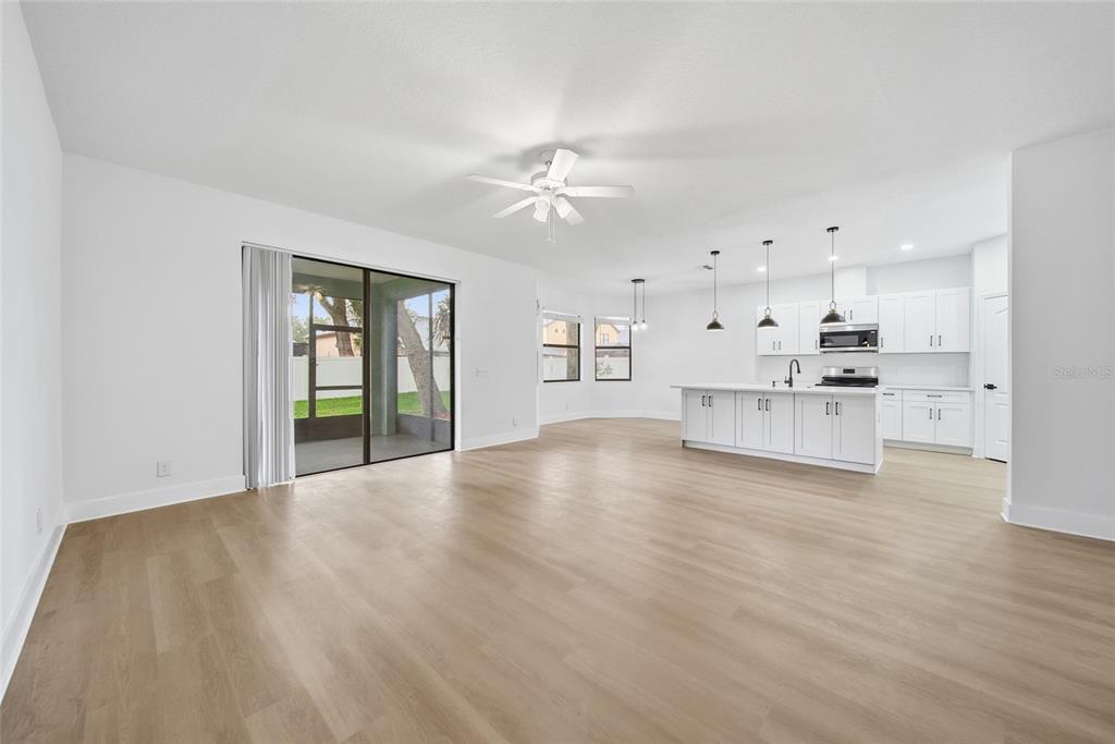 1908 Abbey Ridge Drive Dover, FL 33527 - Photo 12 of 43
