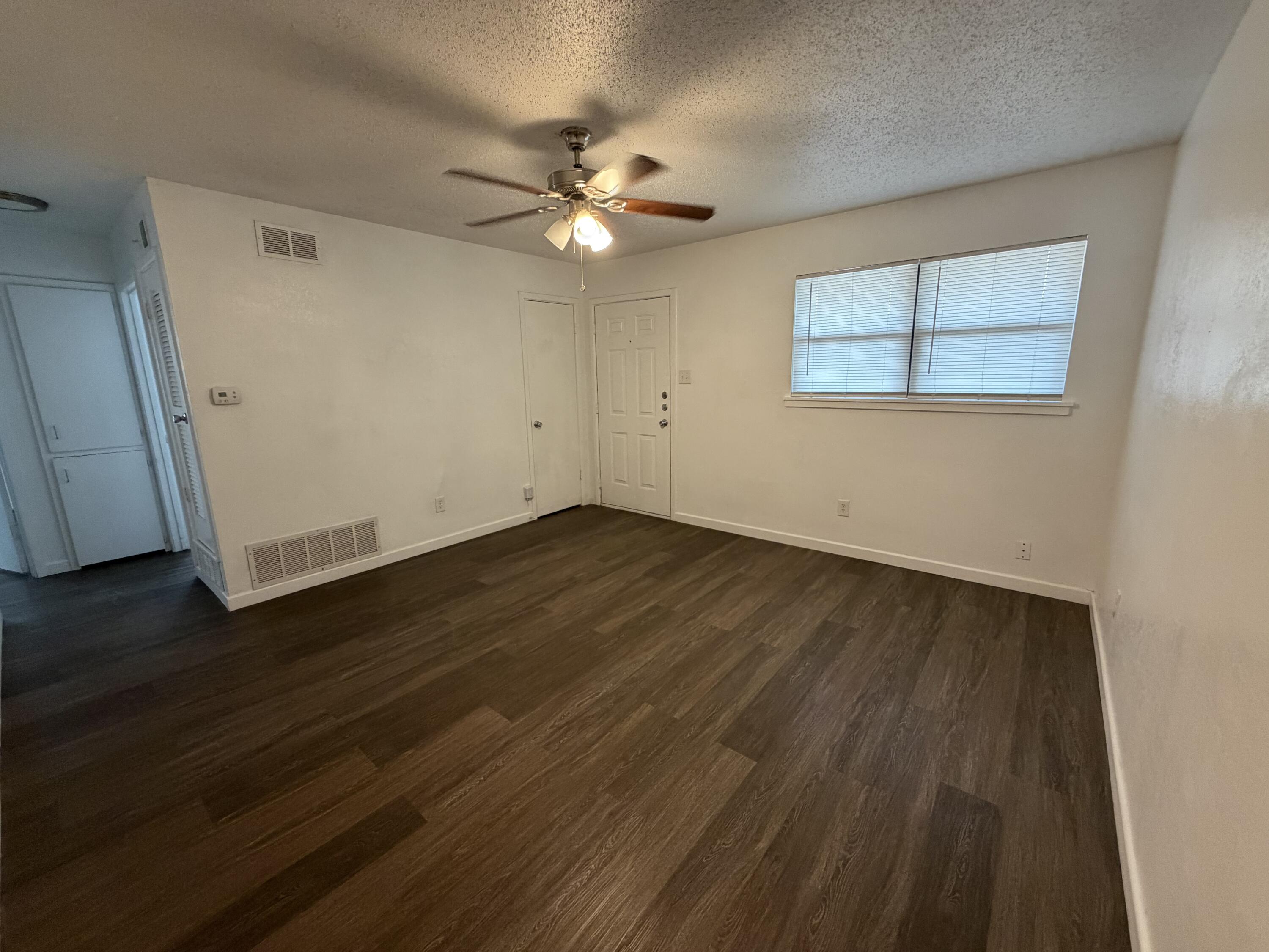 4510 35th Street, Unit A Lubbock, TX 79414 - Photo 4 of 12 IMG_0672