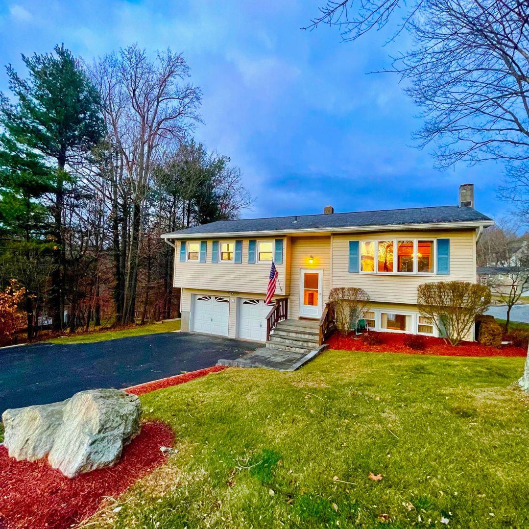 2 Rigel Place Highland Mills, NY 10930 - Photo 1 of 1 Raised ranch with a garage and a front yard
