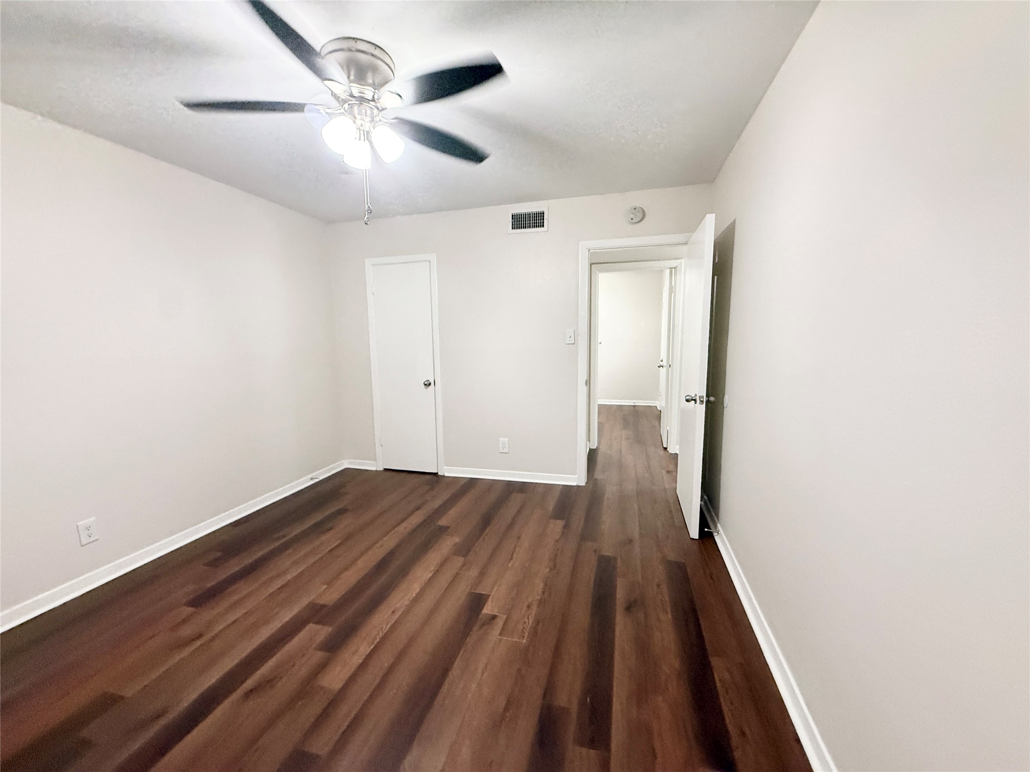 201 South Kaysie Street, Unit 23 Angleton, TX 77515 - Photo 13 of 18
