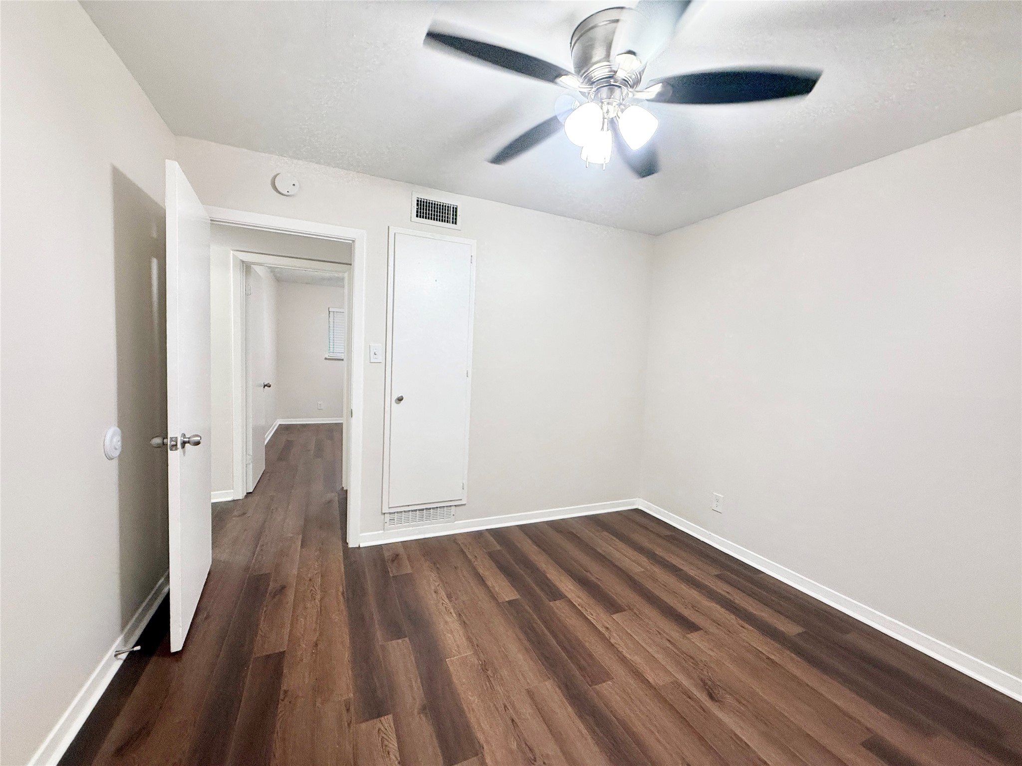 201 South Kaysie Street, Unit 23 Angleton, TX 77515 - Photo 17 of 18