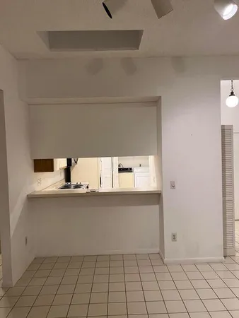 $2,400 | 7535 La Paz Boulevard, Unit 307, Boca Raton, FL 33433