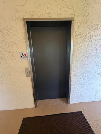 $2,400 | 7535 La Paz Boulevard, Unit 307, Boca Raton, FL 33433