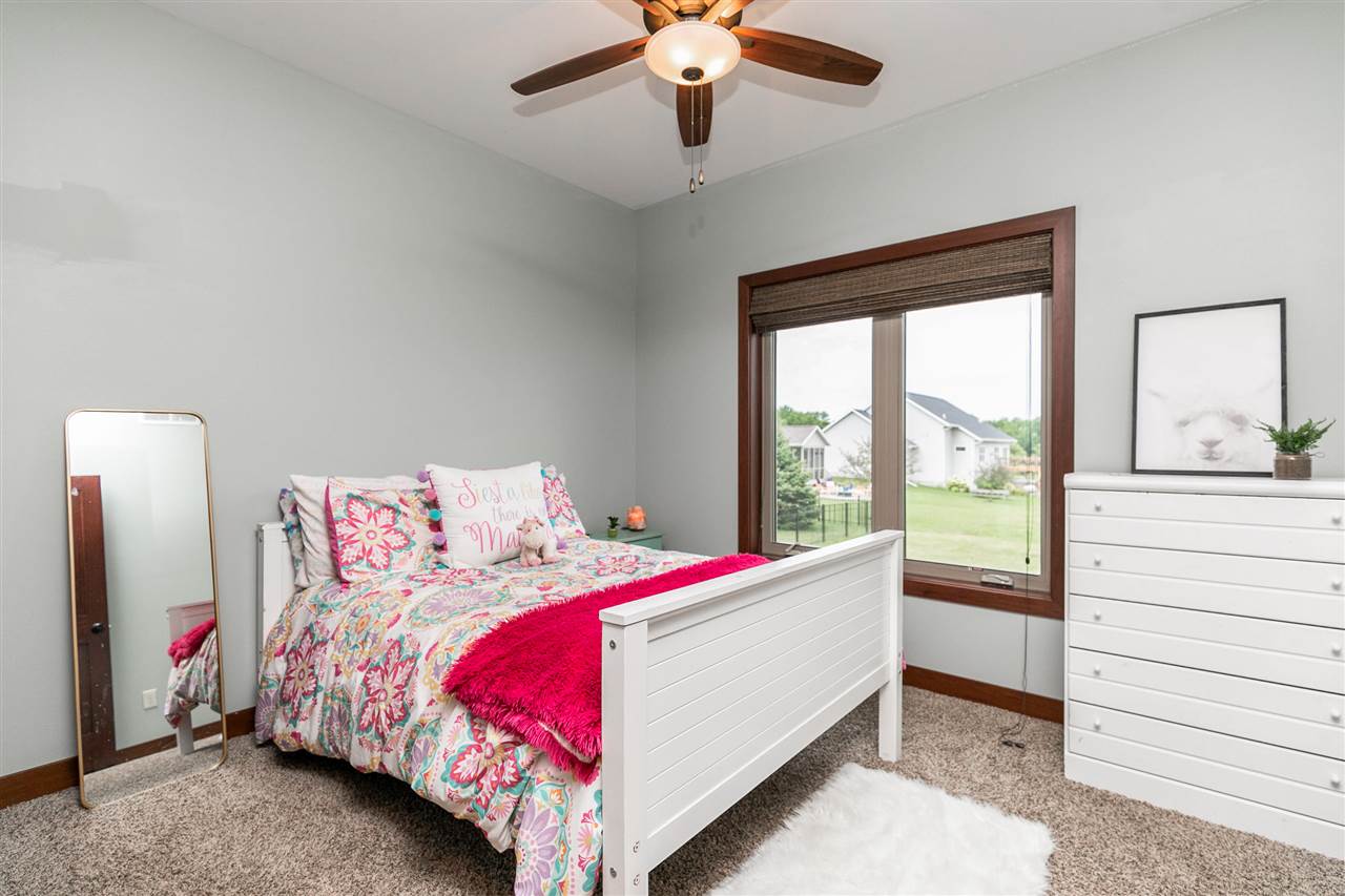 1105 Wood Lily Road Solon, IA 52333 - Photo 26 of 46 Gallery Image 26