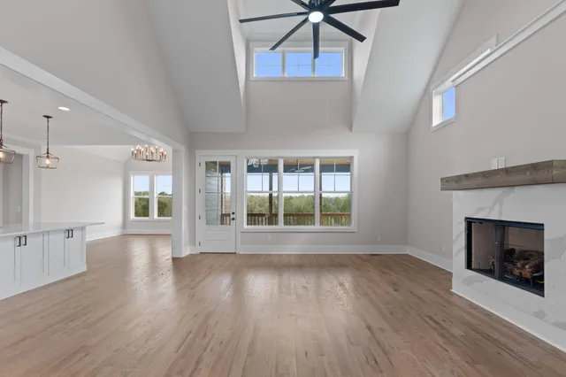 $724,000 | 614 Lakeshore Cove Drive, Unit 19, Fort Oglethorpe, GA 30742