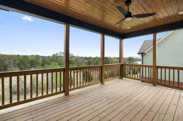 $724,000 | 614 Lakeshore Cove Drive, Unit 19, Fort Oglethorpe, GA 30742