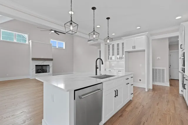 $724,000 | 614 Lakeshore Cove Drive, Unit 19, Fort Oglethorpe, GA 30742