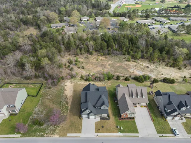 $724,000 | 614 Lakeshore Cove Drive, Unit 19, Fort Oglethorpe, GA 30742