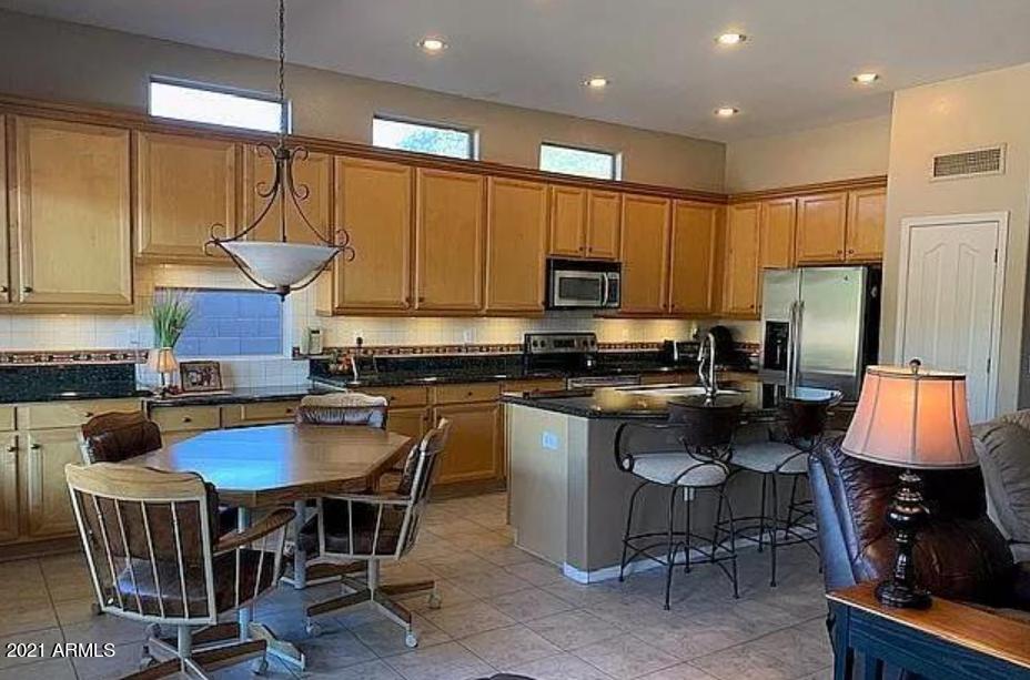 4358 East Briles Road Phoenix, AZ 85050 - Photo 4 of 21 Briles 4