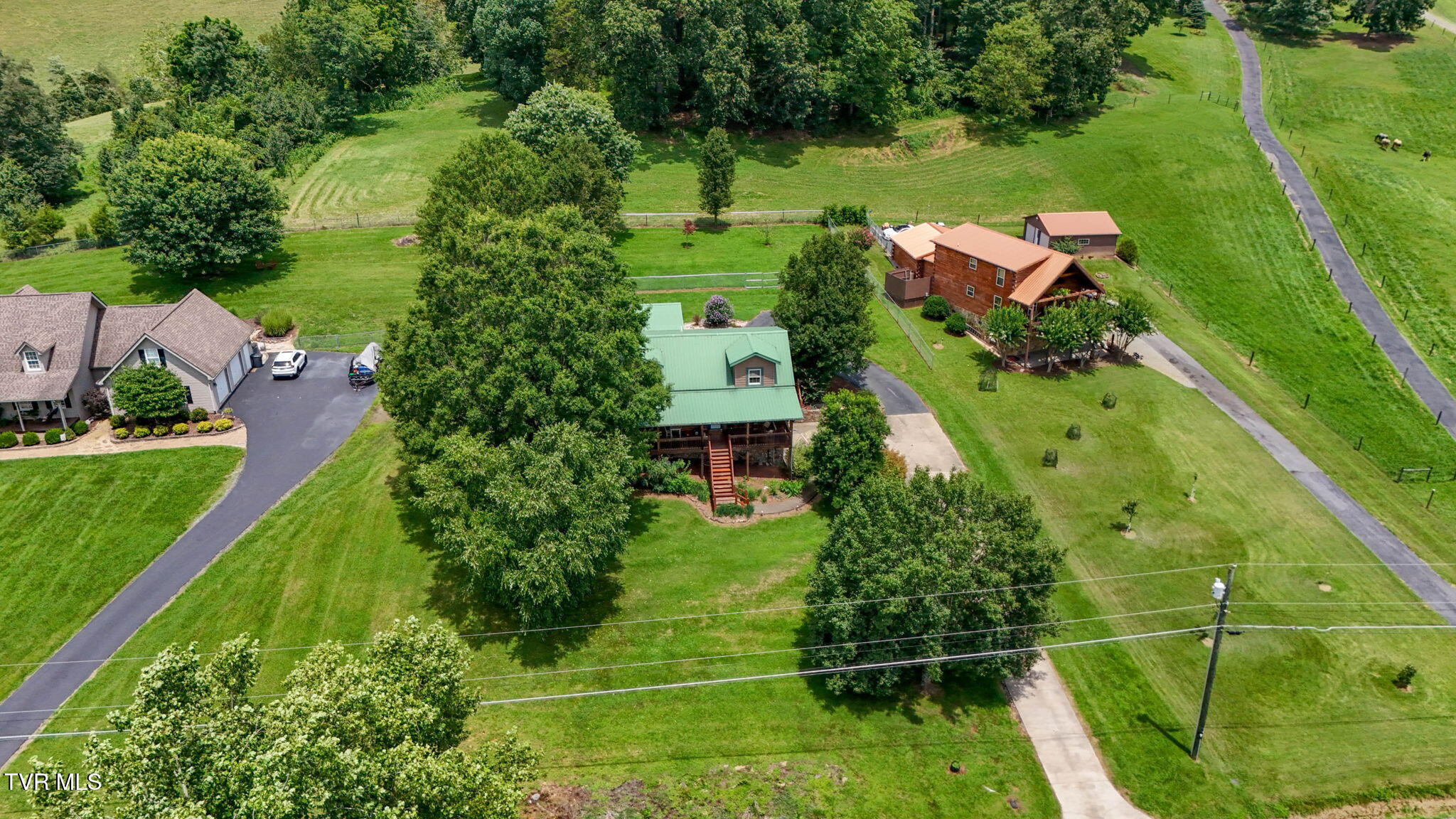 300 Barr Road Blountville, TN 37617 - Photo 6 of 84 6-web-or-mls-300 Barr Rd Drone SM-7