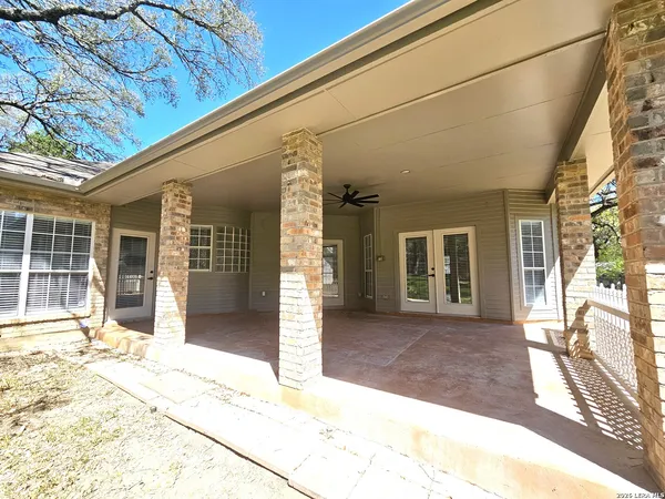 $2,975 | 21017 Hickory Bend, Garden Ridge, TX 78266