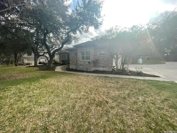 $2,975 | 21017 Hickory Bend, Garden Ridge, TX 78266