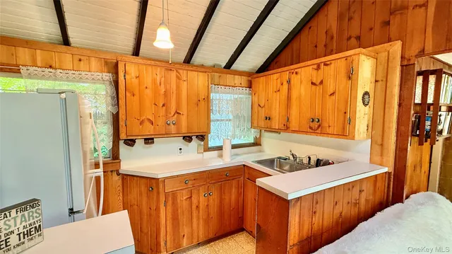 $118,500 | 3300 Baker Highway, Unit 16, Mohegan Lake, NY 10547