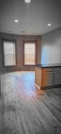 $1,375 | 225 East 59th Street, Unit 3, Chicago, IL 60637