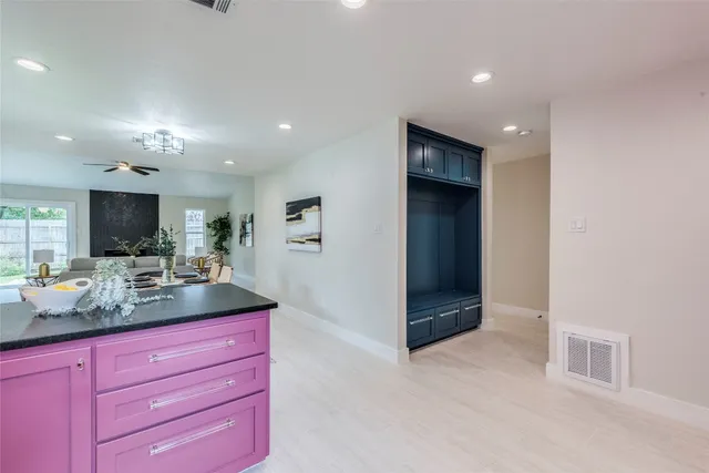 $2,400 | 9908 Willers Way, Austin, TX 78748