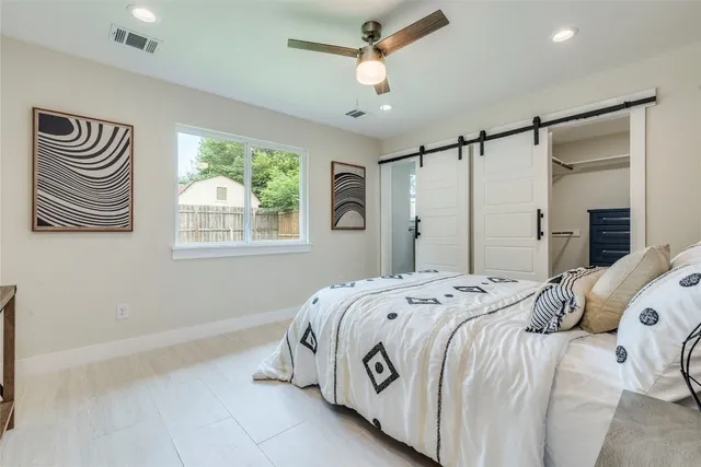 $2,400 | 9908 Willers Way, Austin, TX 78748