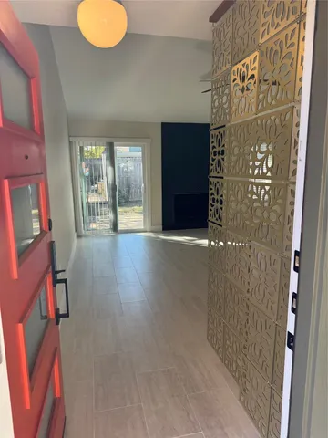 $2,400 | 9908 Willers Way, Austin, TX 78748