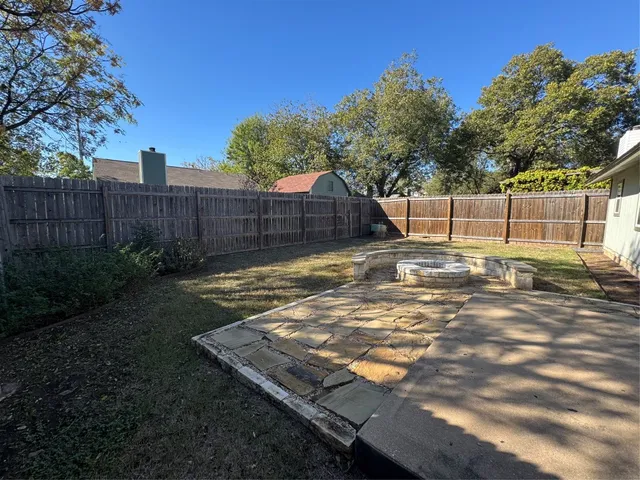 $2,400 | 9908 Willers Way, Austin, TX 78748