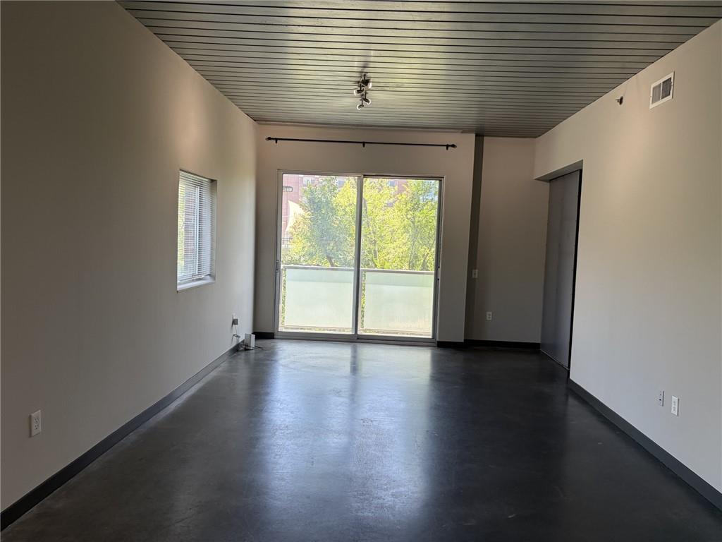 620 Glen Iris Drive Northeast, Unit 207 Atlanta, GA 30308 - Photo 6 of 18