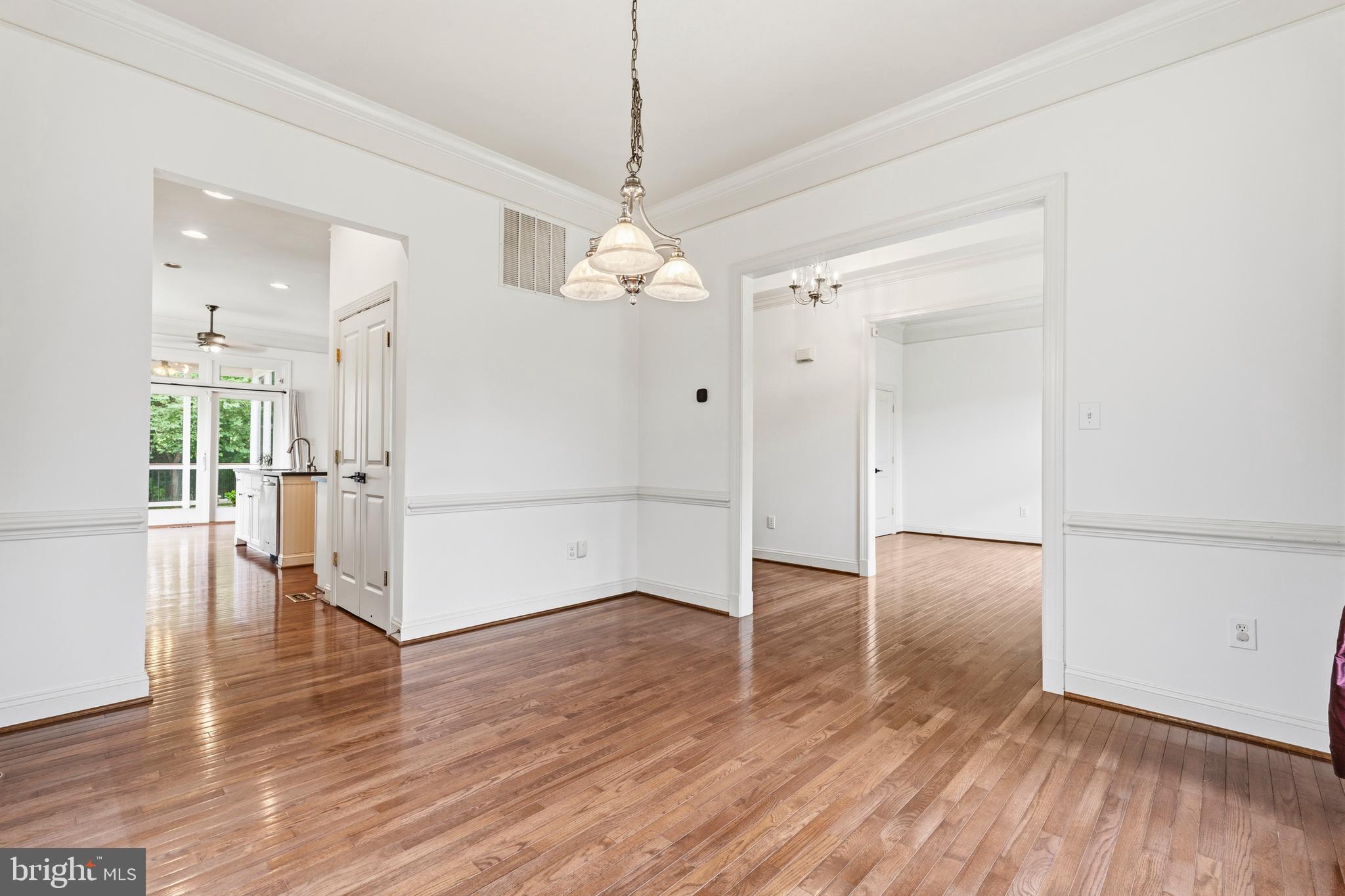 22409 Brook Point Way Clarksburg, MD 20871 - Photo 12 of 76