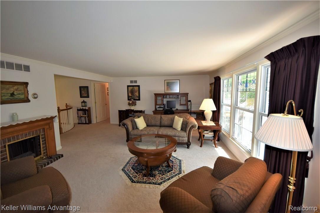 29999 Barwell Road Farmington, MI 48334 - Photo 21 of 43 DSC_0640.JPG