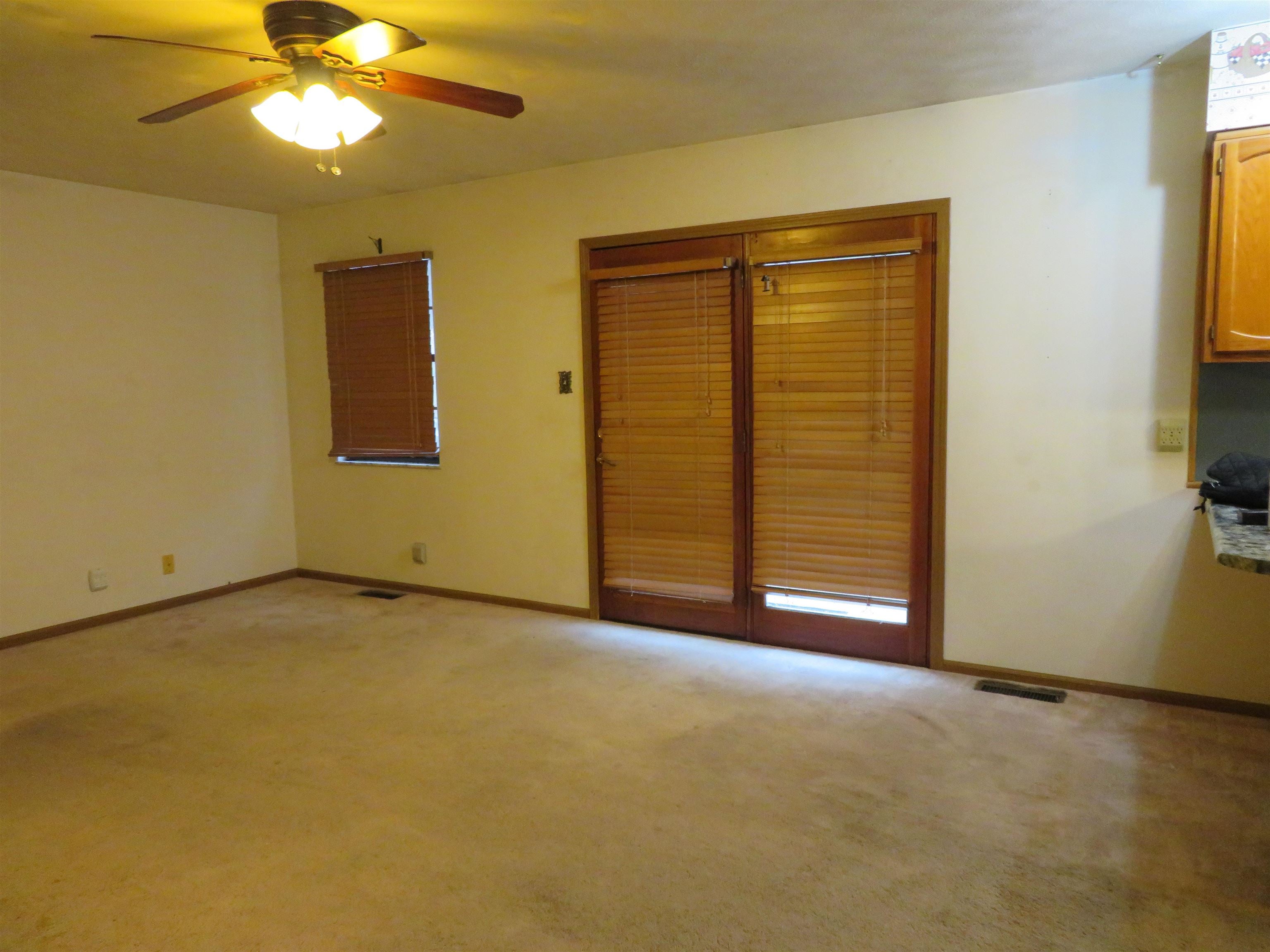 3058 Wilson Road Barboursville, WV 25504 - Photo 10 of 15 Gallery Image 10