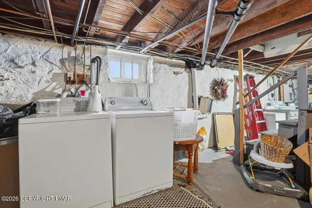 $349,900 | 405 East Landis Street, Coopersburg, PA 18036