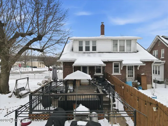 $349,900 | 405 East Landis Street, Coopersburg, PA 18036