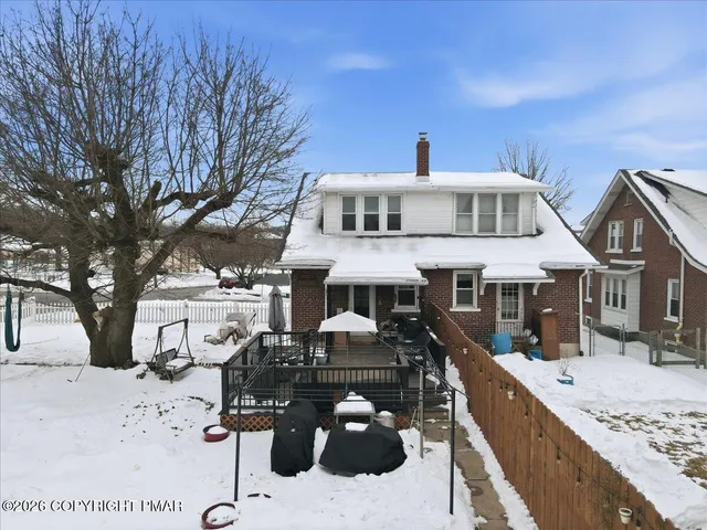 $349,900 | 405 East Landis Street, Coopersburg, PA 18036