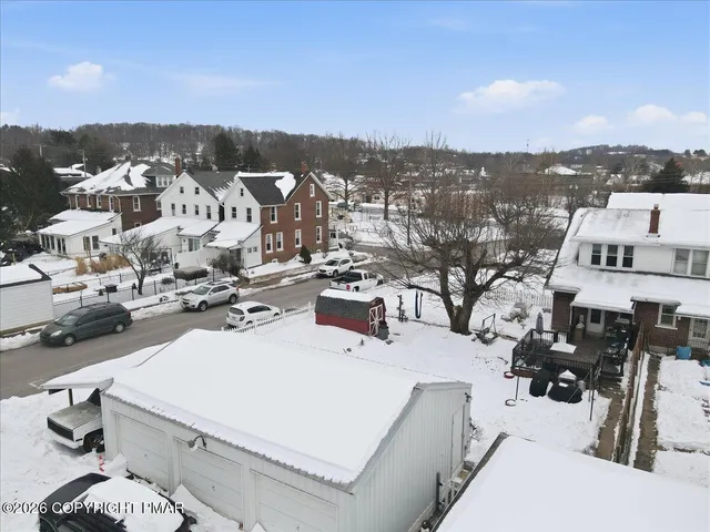 $349,900 | 405 East Landis Street, Coopersburg, PA 18036