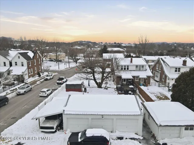 $349,900 | 405 East Landis Street, Coopersburg, PA 18036