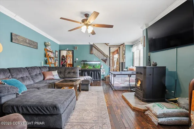 $349,900 | 405 East Landis Street, Coopersburg, PA 18036