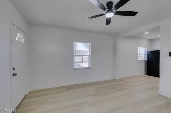 $1,600 | 254 West Basic Road, Henderson, NV 89015