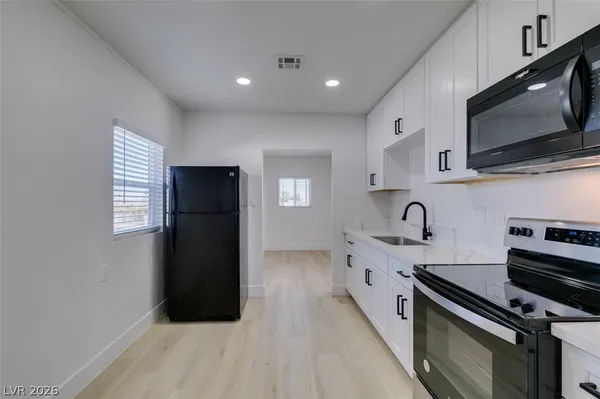 $1,600 | 254 West Basic Road, Henderson, NV 89015