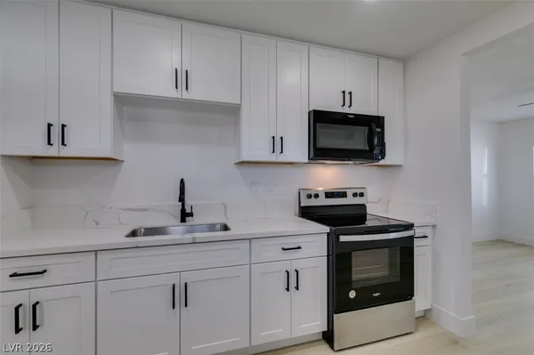 $1,600 | 254 West Basic Road, Henderson, NV 89015