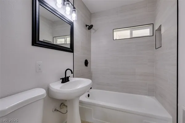 $1,600 | 254 West Basic Road, Henderson, NV 89015