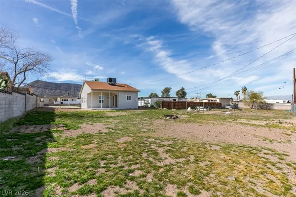 $1,600 | 254 West Basic Road, Henderson, NV 89015